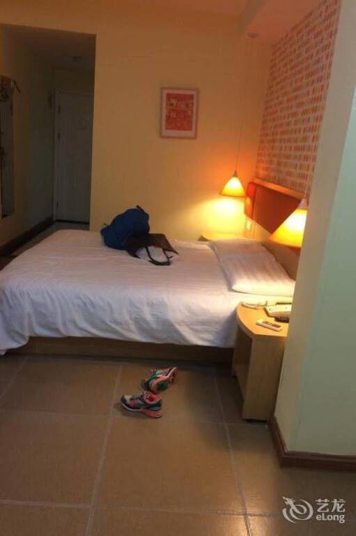 Сямынь: Home Inn