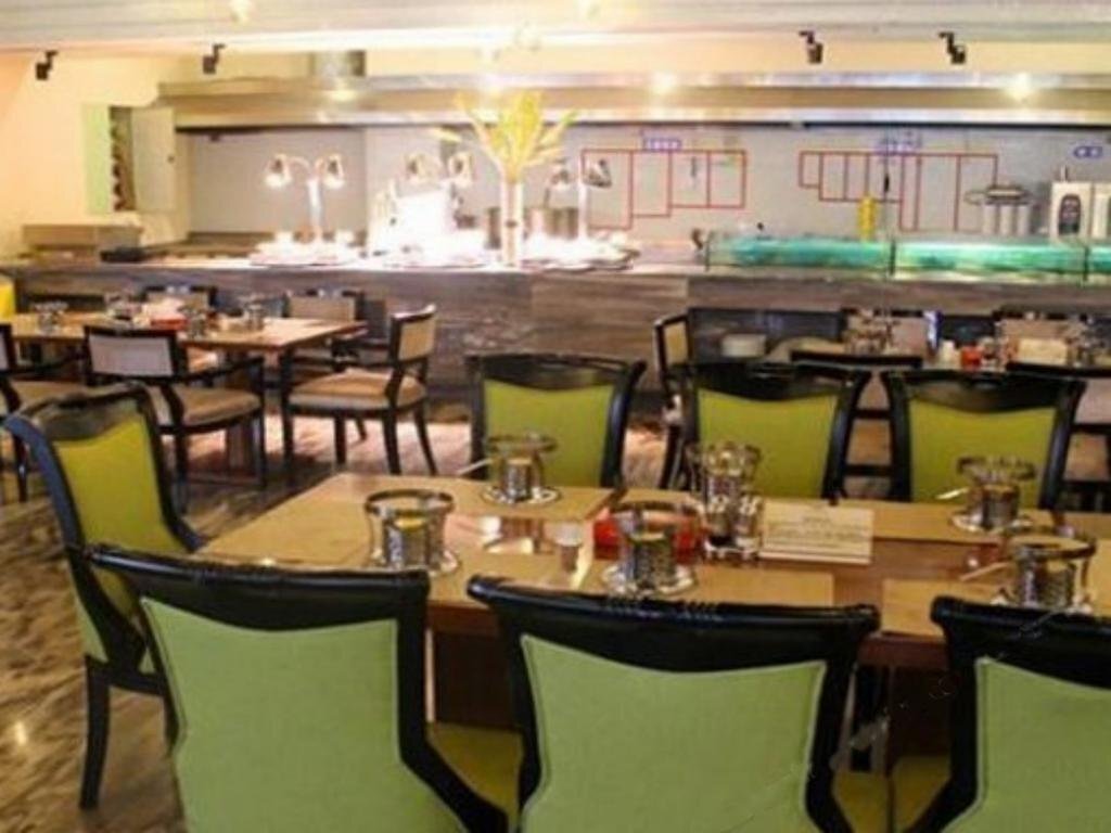 Цзинин: Inzone Garland Hotel Jiaxiang