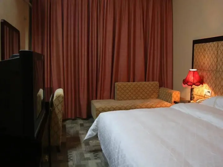 Наньнин: Nanning Jiajia Grand Hotel