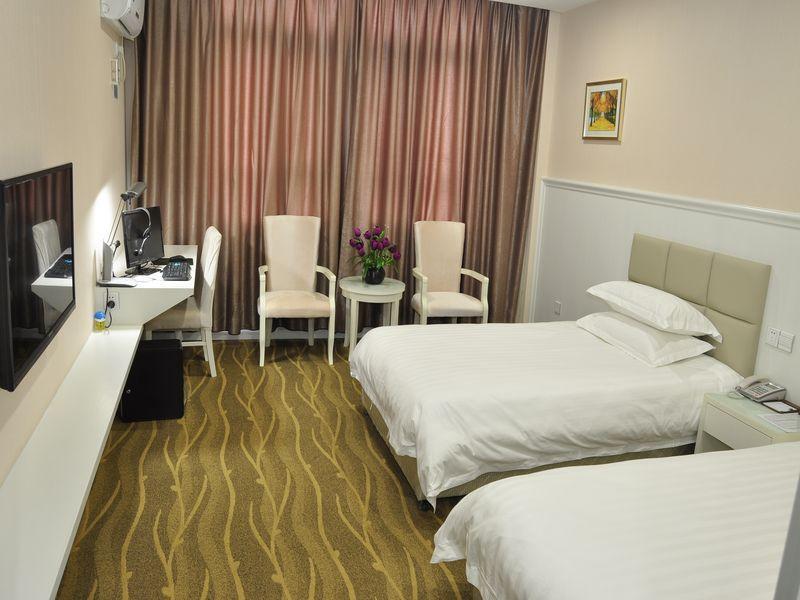 Хэфэй: Ease Hotel (Hefei Wulimiao Subway Station)
