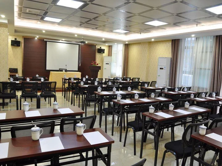 Хэфэй: Ease Hotel (Hefei Wulimiao Subway Station)