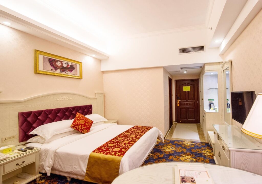 Гуйлинь: Vienna Hotel Guangxi Guilin Shifu Wanda
