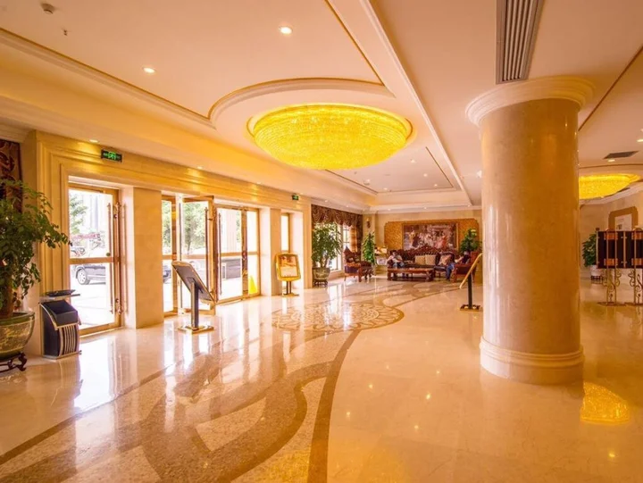 Гуйлинь: Vienna Hotel Guangxi Guilin Shifu Wanda