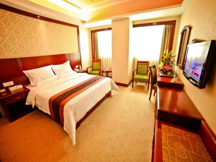 Сямынь: Vienna Hotel Xiamen Lake Avenue