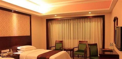 Сямынь: Vienna Hotel Xiamen Lake Avenue