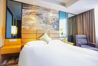 Лунъянь: Min Xi Hotel