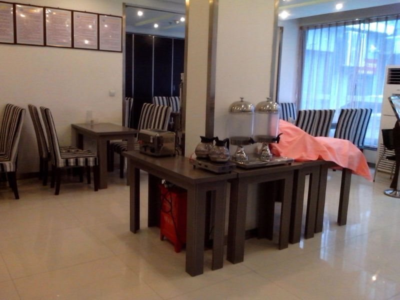 Куньмин: Fairyland Hotel Dongfeng Square - Kunming