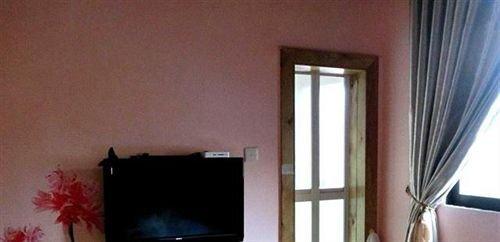 Сямынь: Longtou Cabin Family Hotel - Xiamen