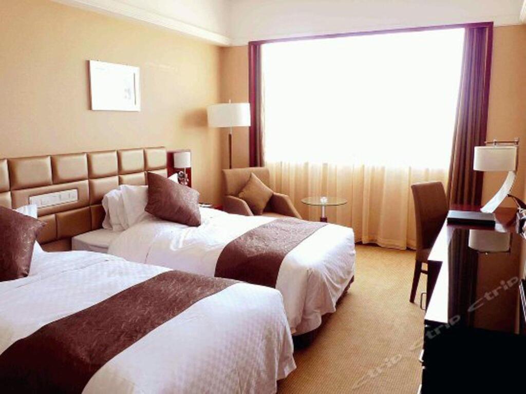 Цзиньчжун: Feng Yan Jian Guo Hotel - Pingyao