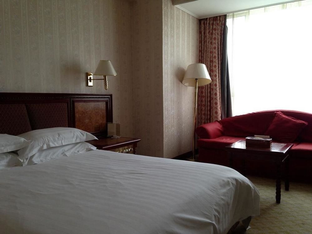 Наньтун: Qidong Grand Hotel - Qidong