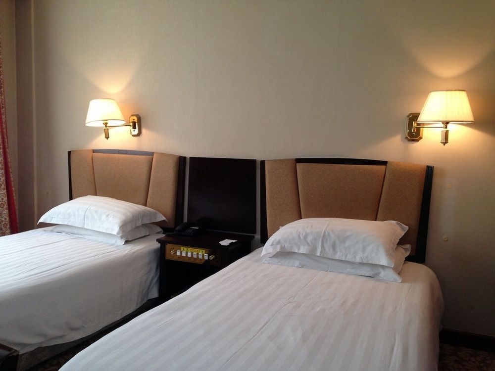 Наньтун: Qidong Grand Hotel - Qidong