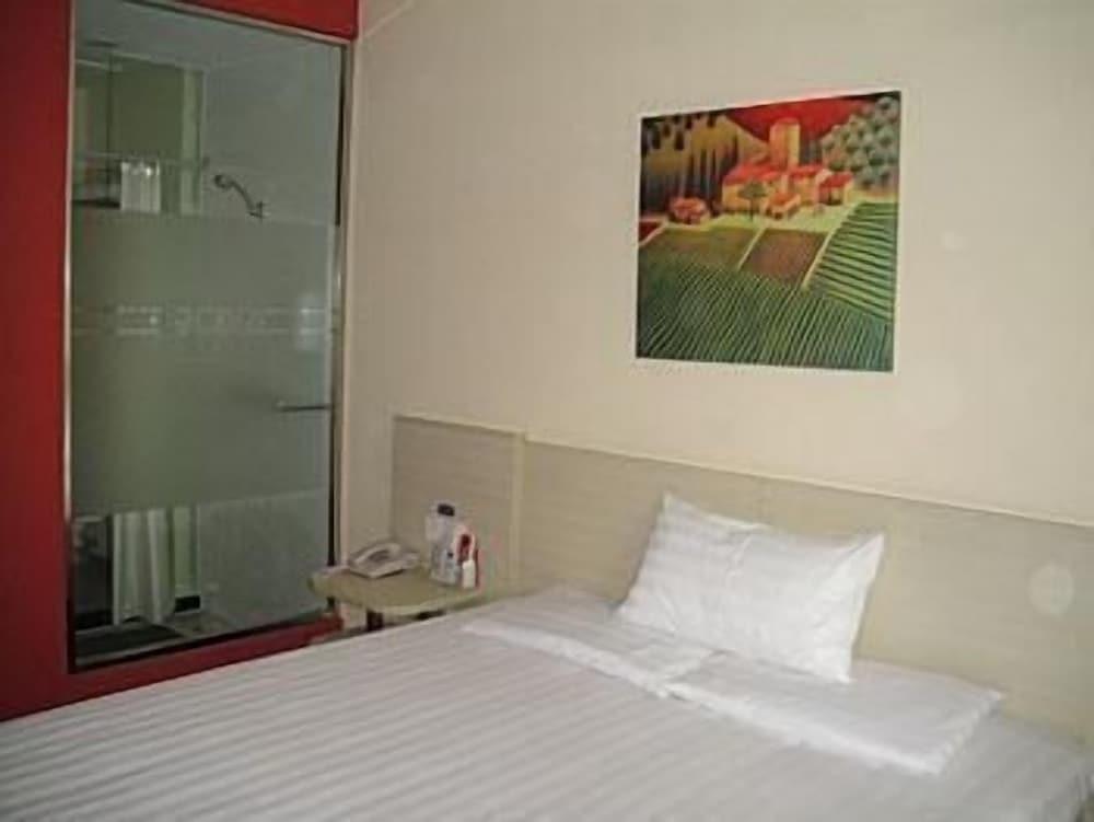 Шэньян: Hanting Express Shenyang Taiyuan Street