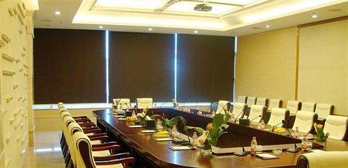 Аньцин: Tongcheng International Hotel