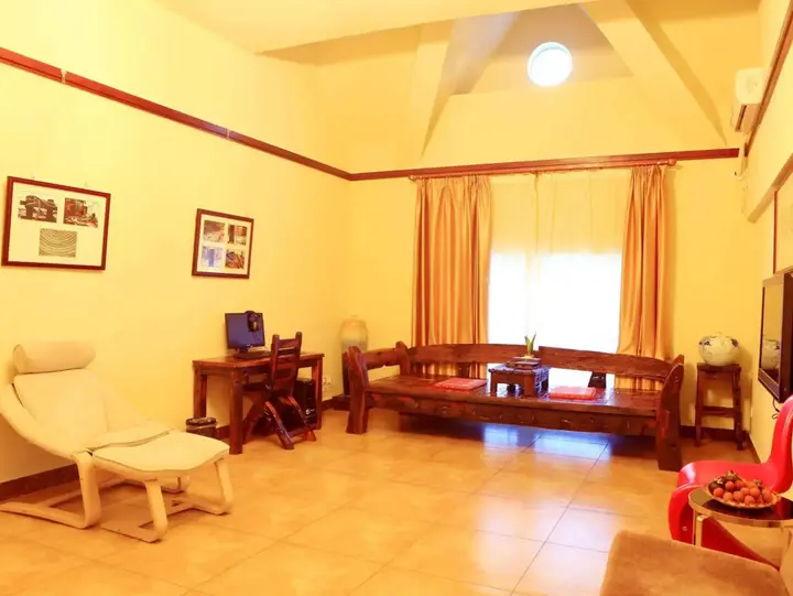 Бэйхай: Beihai Sufubi Gallery Hotel