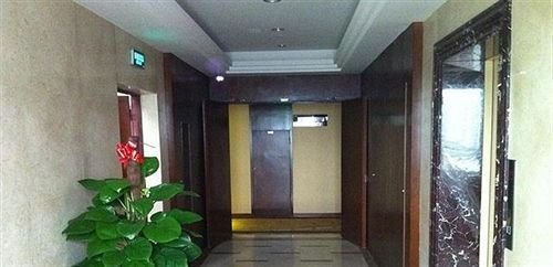 Наньнин: Nanning Wuzhou International Hotel