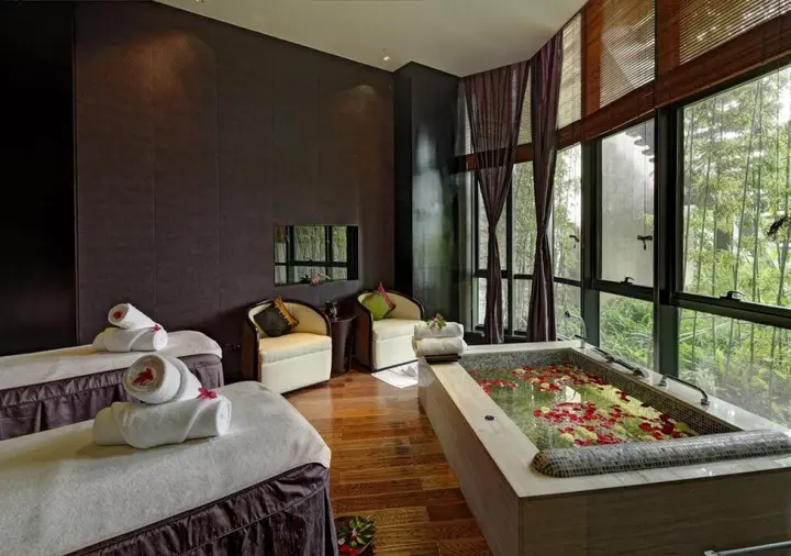 Шэньчжэнь: Shenzhen Castle Golf Resort