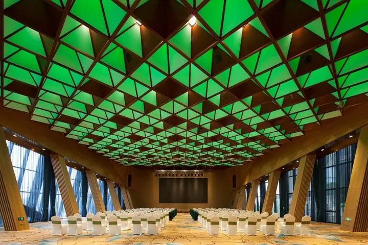 Шэньчжэнь: Shenzhen Castle Golf Resort