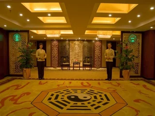 Чжэнчжоу: Dengfeng Chanwu Hotel