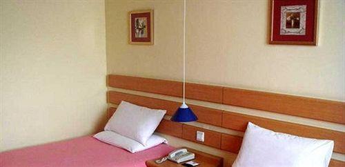 Цзинань: Homeinn · neo (Jinan Jing Fourth Road Old Commercial Port)