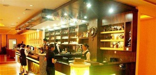 Тунляо: Weishi Hotel Tongliao