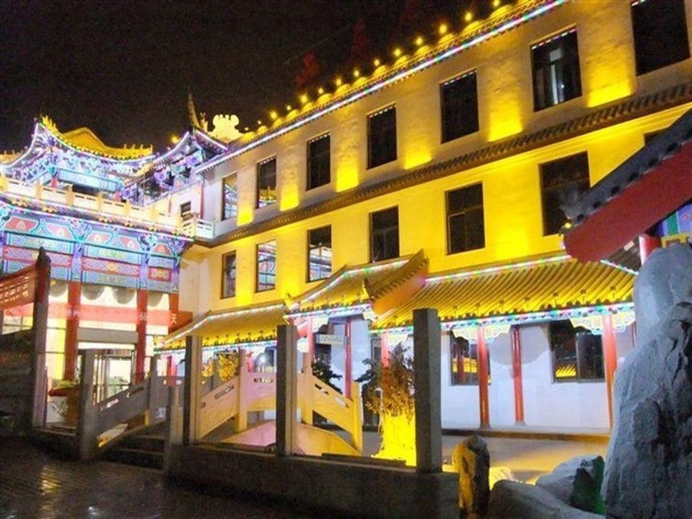 carousel image 5