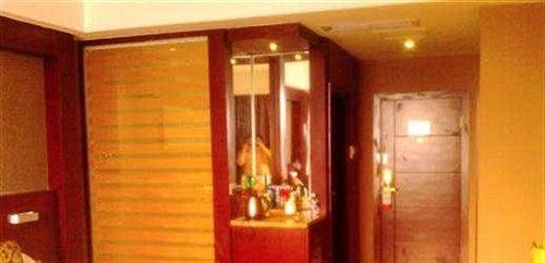 Аньшунь: Anshun Dragon Hotel