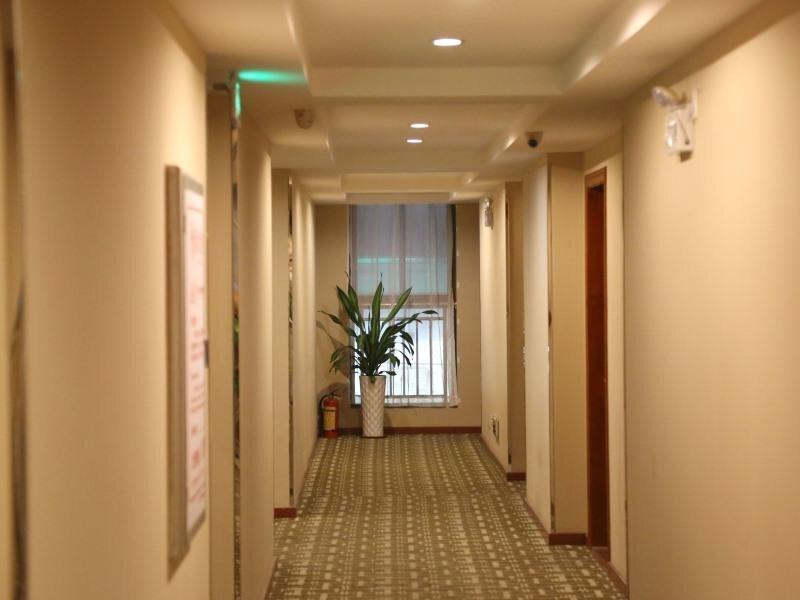 Фошань: Green Tree Alliance Ronggui Tianyou City