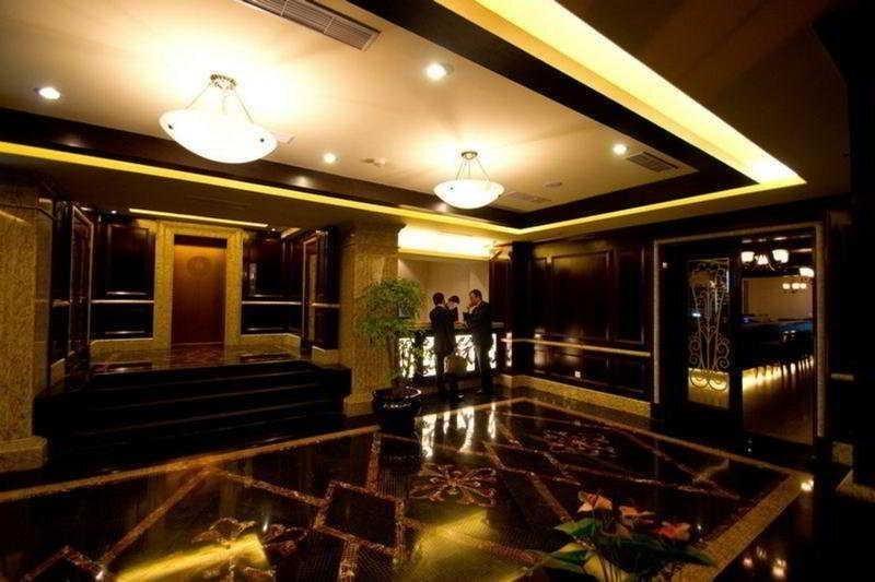Шанхай: Gaotique House