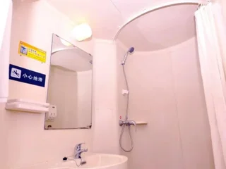 Цзинань: 7 Days Inn Jinan West Passenger Depot Branch
