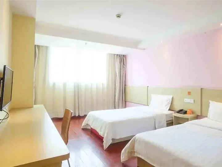 Шаогуань: 7Days Inn Chain Hotel (Shaoguan Fengcai Building Pedestrian Street)