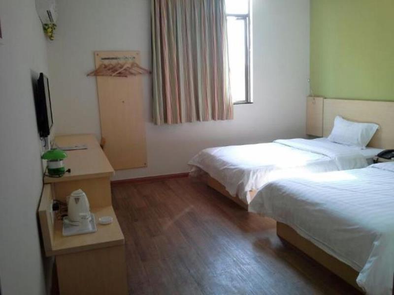 Шаньтоу: 7 Days Inn Shantou Xiashan Bus Station Branch