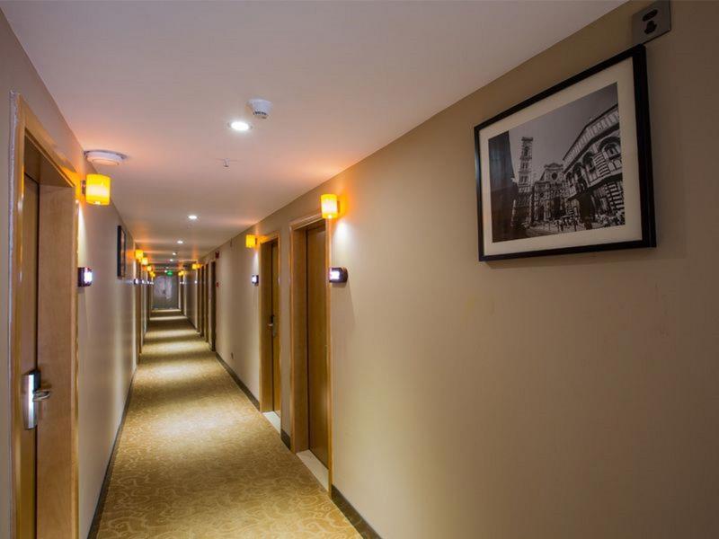 Чанша: 7 Days Premium Hotel Changsha West Bus Station Meixihu East Metro Station