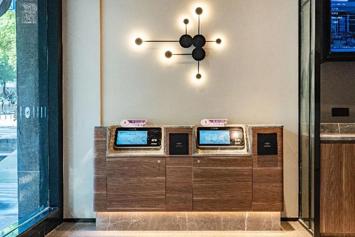 Шанграо: Hanting Hotel Shangrao Centre Square Zhongshan Road