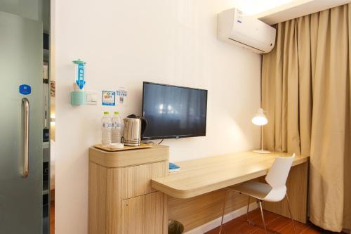 Иньчуань: Dongfang Hotel