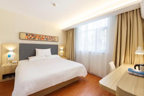 Иньчуань: Dongfang Hotel