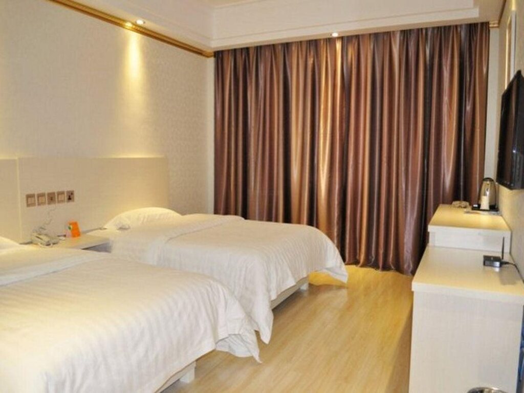 Шангри-Ла: 7 Days Inn Shangri-La Ancient City