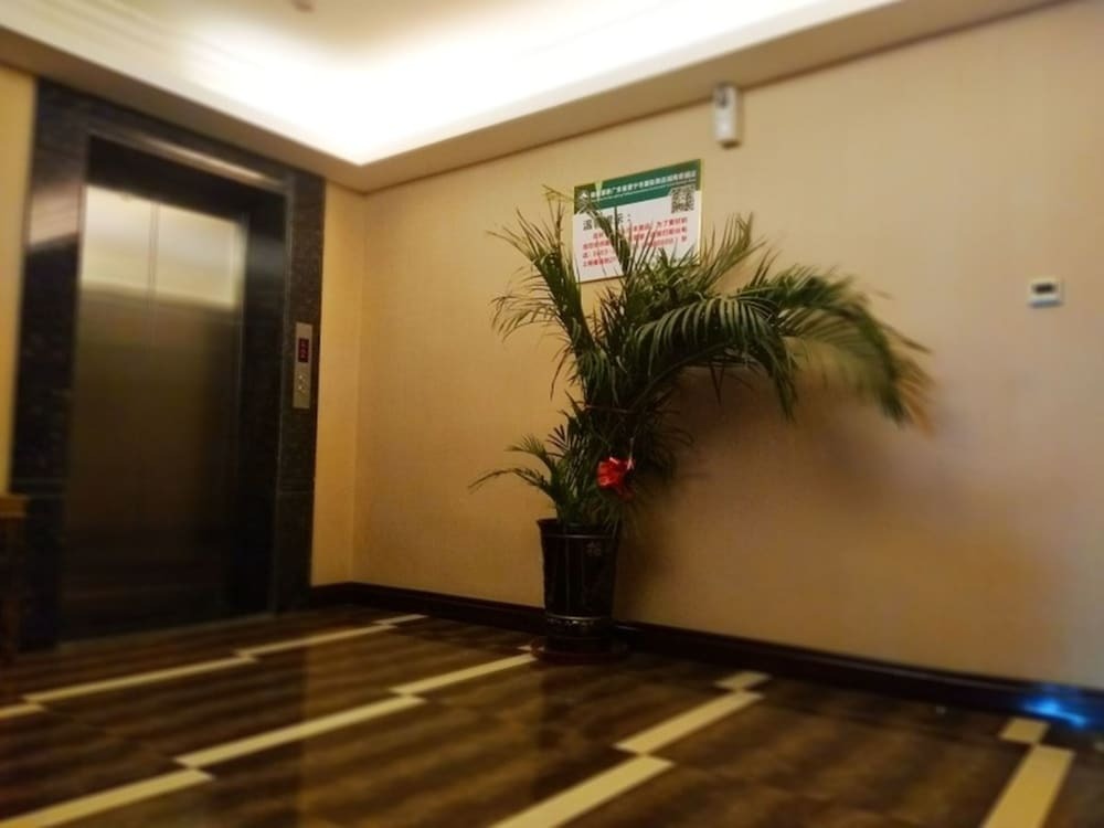 Цзеян: GreenTree Inn (Puning High-speed Railway Station International Commodity City)