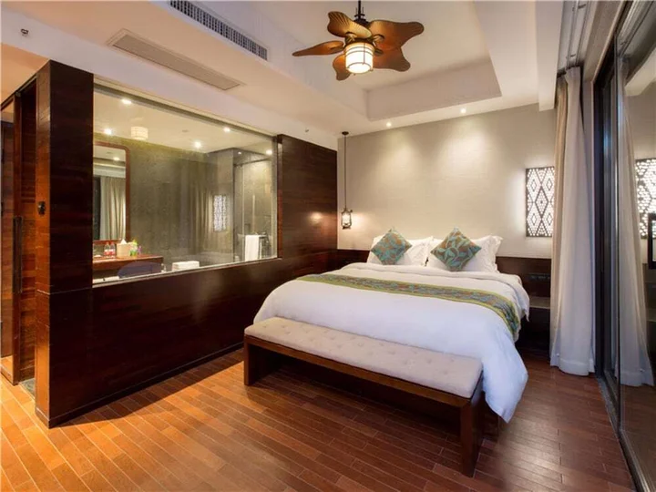 Санья: Poly Phoenix Hotel