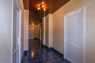 Дедеркой: Guest House Triumph