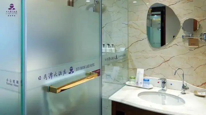 Далянь: Starway Hotel Dalian Railway Station