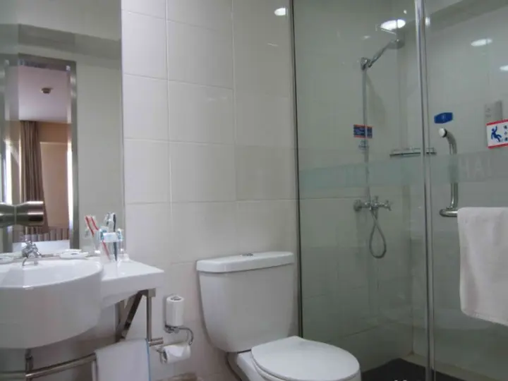 Шэньян: Hanting Hotel Shenyang North Train Station Hui Gong