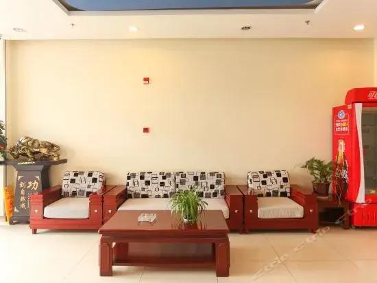Тайчжоу: 7 Days Inn Taizhou Jiangyan Qintong Old Town Branch