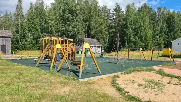 Лодейное Поле: Отель Старая Слобода