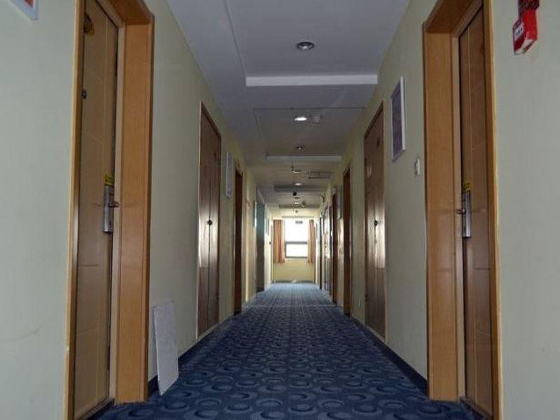Чжэнчжоу: 7 Days Inn Zhengzhou Hi-Tech Zone Enterprises Base Branch
