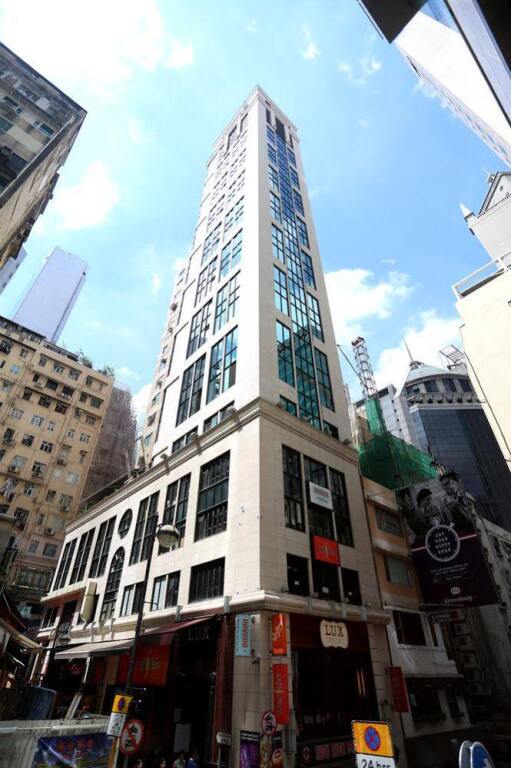 Гонконг: The Plaza LKF