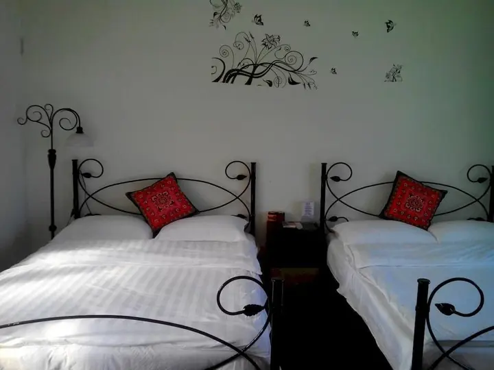 Сичан: Deng Ba Lugu Lake Youth Hostel