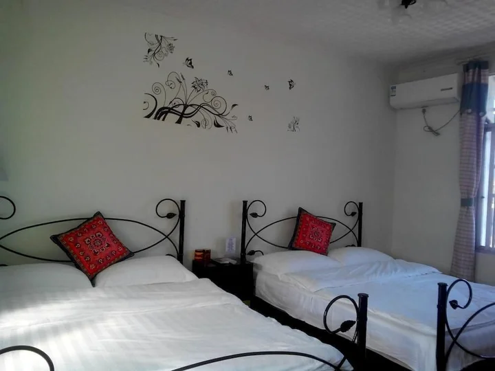 Сичан: Deng Ba Lugu Lake Youth Hostel