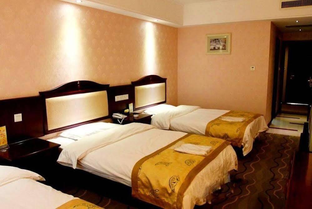 Синьчжоу: Kaitian Holiday Hotel