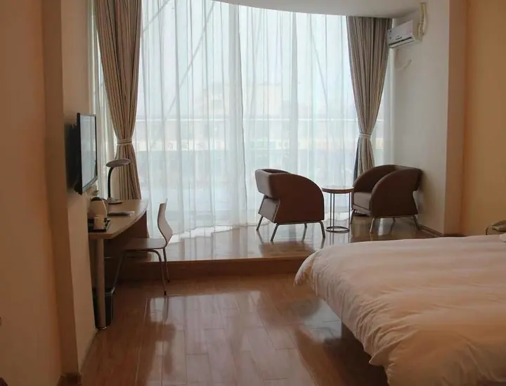 Цзинин: Grace Inn Zoucheng Yishan Road