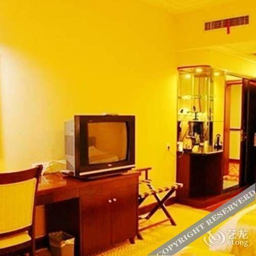 Шанграо: Ziyang Hotel